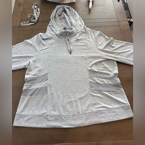 Yogalicious Heather Gray Pullover